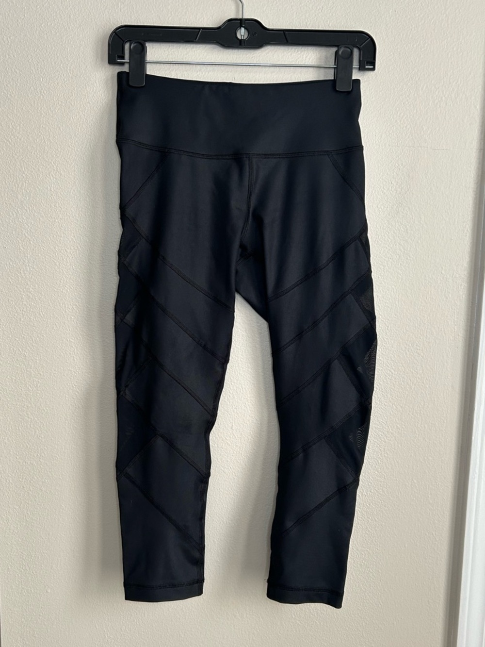 90 Degree By Reflex Black Athletic Cropped Leggings Mesh Panels Size S Small